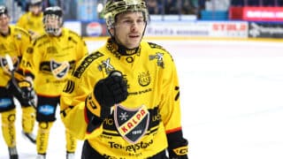 Patrick Curry tuuletusjunan kärjessä tammikuun lopussa Isku Areenalla Lahdessa.