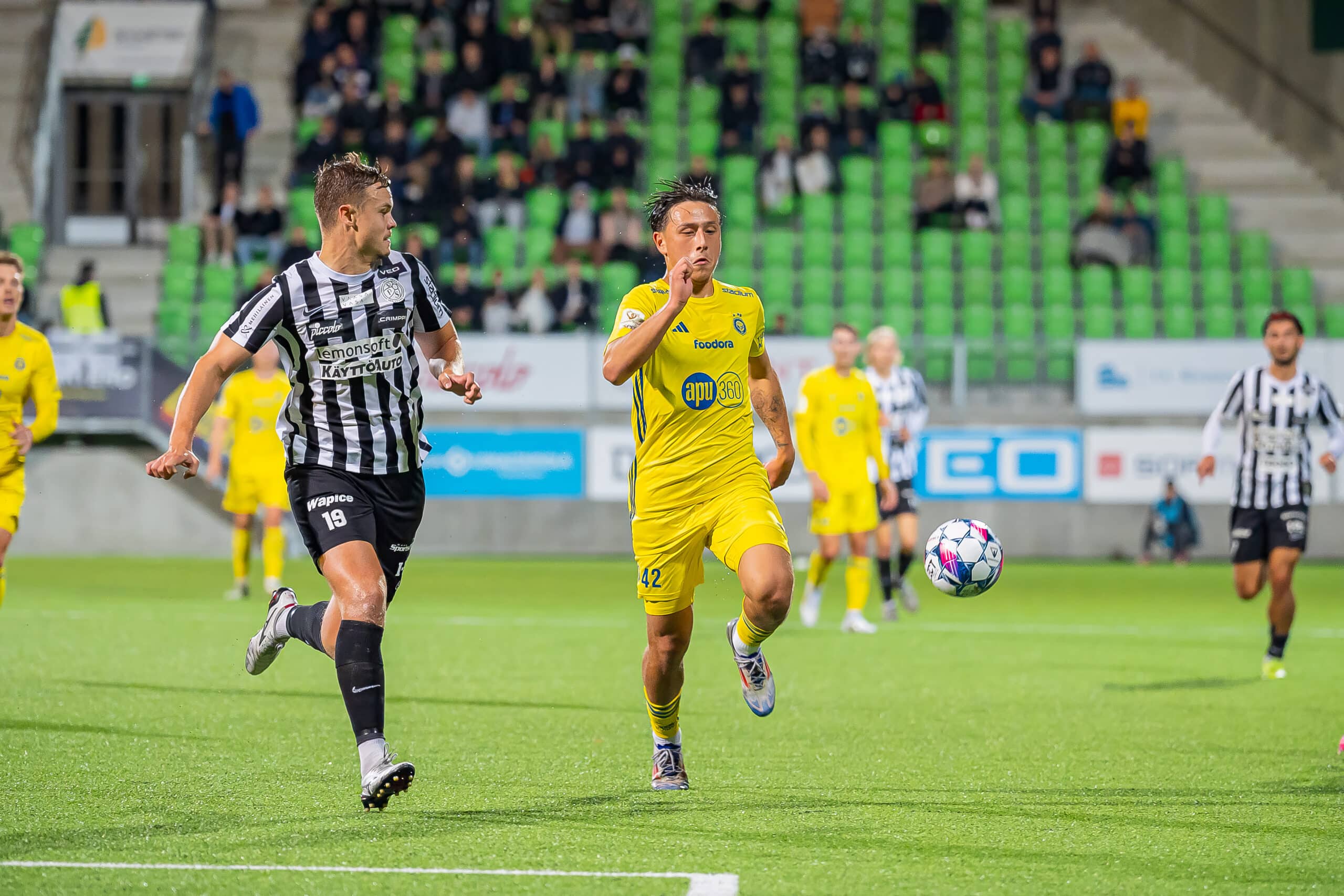 xxkeikkaxx
20240920 VAASA, LEMONSOFT STADION
Veikkausliiga
VPS-HJK

Kai Meriluoto, HJK
Martti Haukioja, VPS

Photo: Pasi Suokko / AOP
*** 20th of September 2024 Vaasa, Finland: Finnish football league Veikkausliiga match VPS vs HJK.
Photo by Pasi Suokko / All Over Press