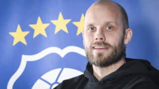 Teemu Pukki kuvattuna HJK:n mediatilaisuudesa helmikuussa 2025.