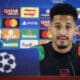 William Saliba kuvattuna maaliskuussa Arsenalin Mestarien liiga -lehdistötilaisuudessa.