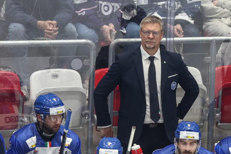 epa12039764 Italian national team head coach Jukka Jalonen reacts during the friendly ice hockey match between Poland and Italy in Sosnowiec, Poland, 18 April 2025.  EPA-EFE/Michal Meissner POLAND OUT