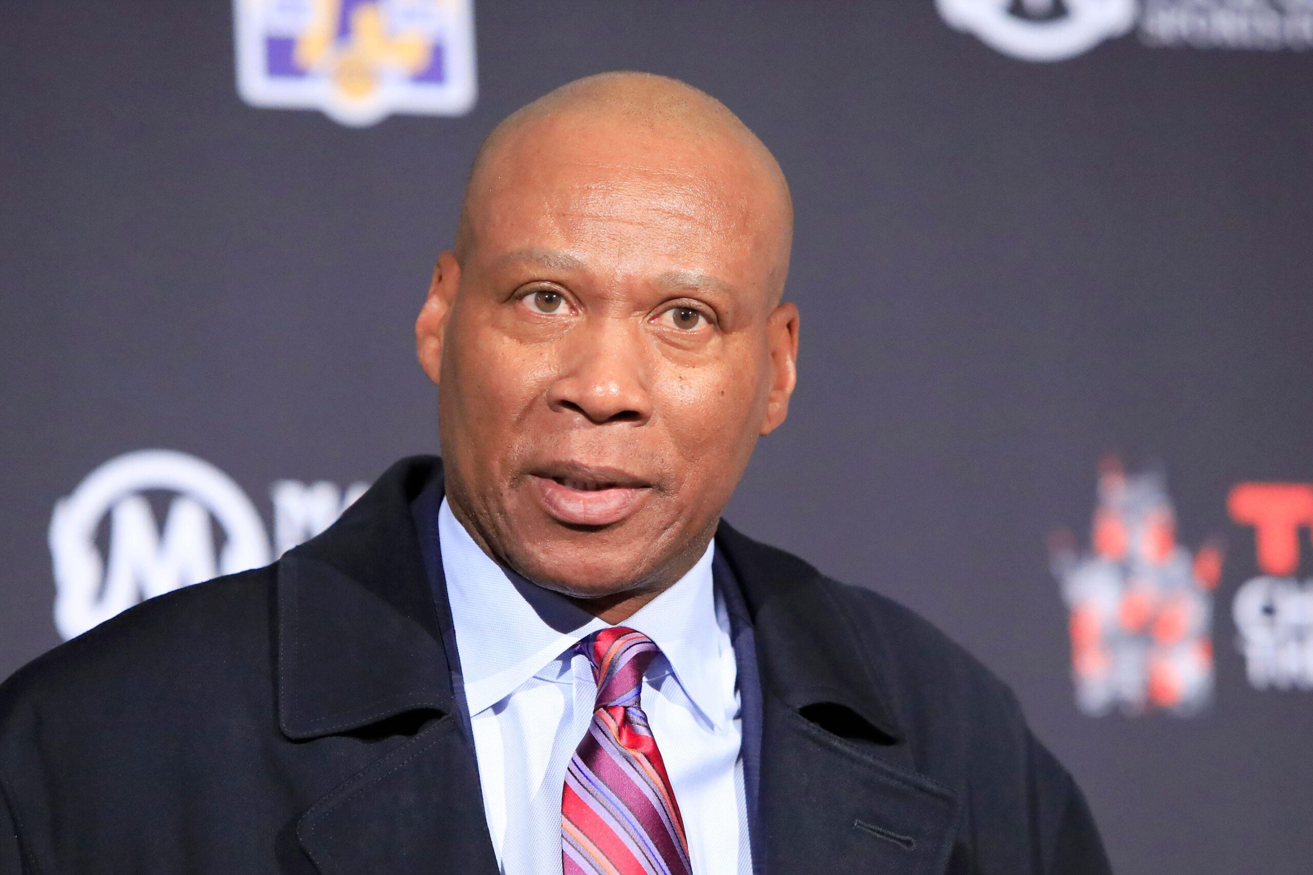 2PEBHCG March 15, 2023, Los Angeles, California, USA: LOS ANGELES, CA, USA - MAR 15: Byron Scott unveiling hand and foot prints of Kobe Bryant at the TCL Chinese Theatre IMAX forecourt. (Credit Image: © Nina Prommer/ZUMA Press Wire) EDITORIAL USAGE ONLY! Not for Commercial USAGE!